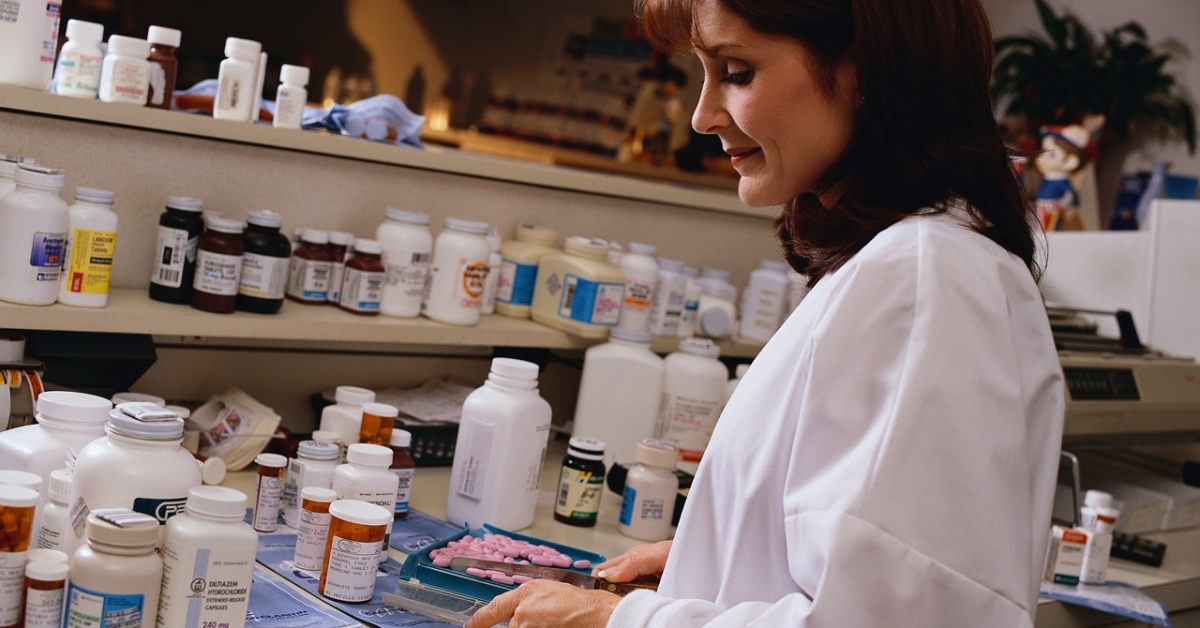 Под средством. Pharmacy GMP